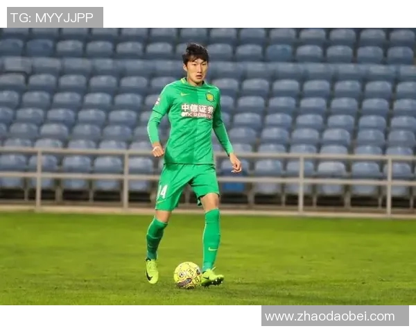 北京国安迎战北雪平期待精彩对决球迷热情高涨助威助力球队争胜 北京国安迎战北雪平期待精彩对决球迷热情高涨助威助力球队争胜