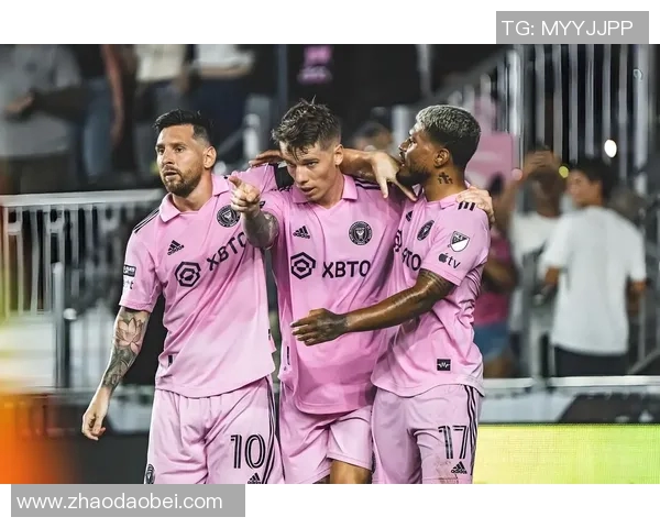 巴塞罗那在世俱杯中的辉煌历程与传奇对决回顾