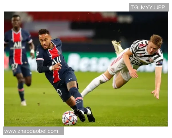 曼联与圣日耳曼历史交锋战绩分析及精彩瞬间回顾