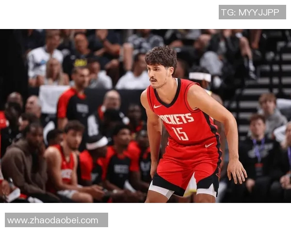 火箭与猛龙季前赛对决结果揭晓球队表现引发球迷热议