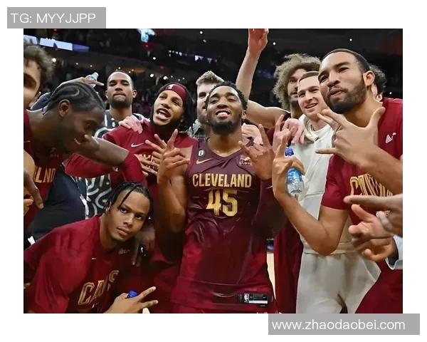 雷霆与火箭季后赛对决结果揭晓球迷热议比赛精彩瞬间 雷霆与火箭季后赛对决结果揭晓球迷热议比赛精彩瞬间