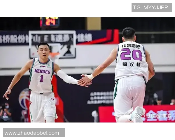 高诗岩的篮球之路:从青涩少年到职业赛场的奋斗与成长