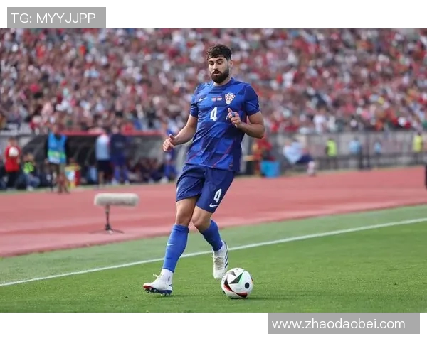 格瓦迪奥尔：年轻后卫的崛起与未来足球的无限可能性