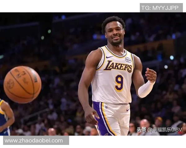 湖人对热火精彩重播回顾分析全场精彩瞬间与关键时刻解读